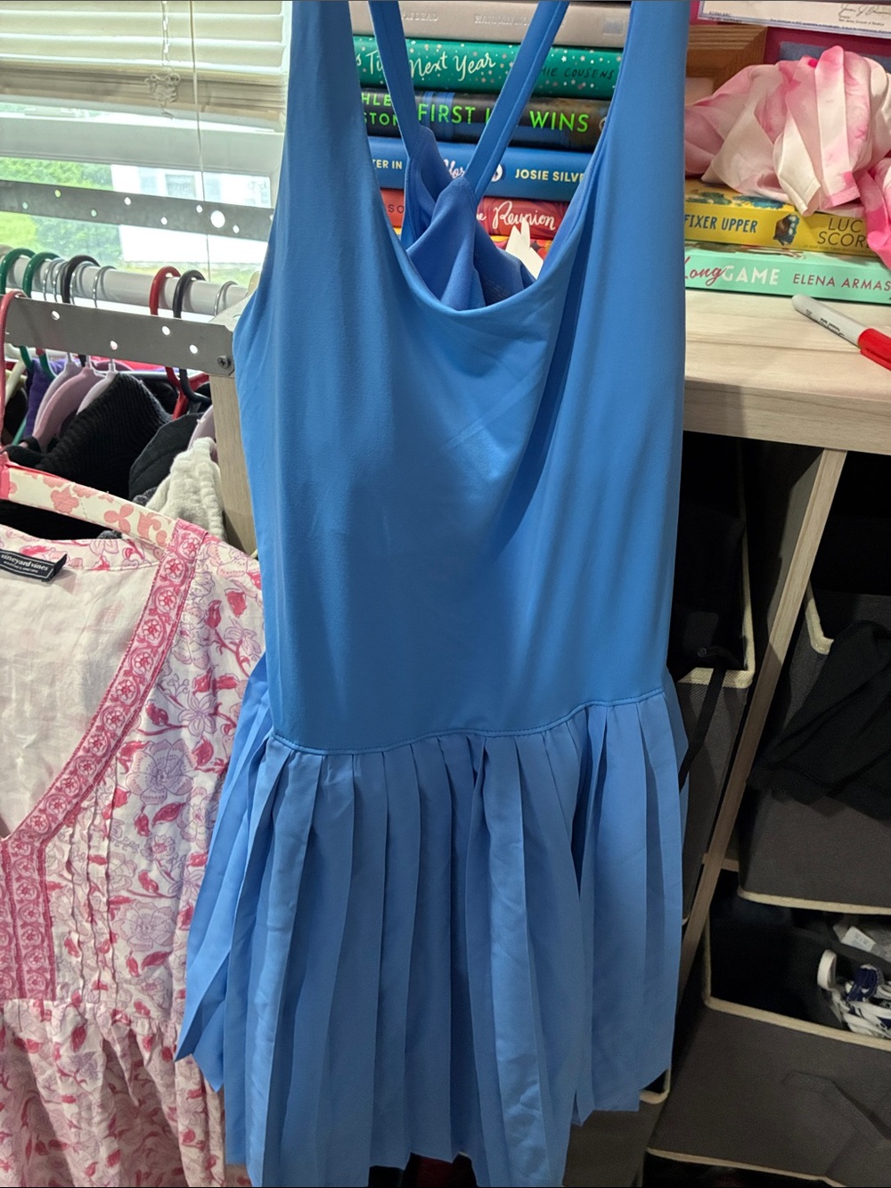 Tennis dress all in motion size m